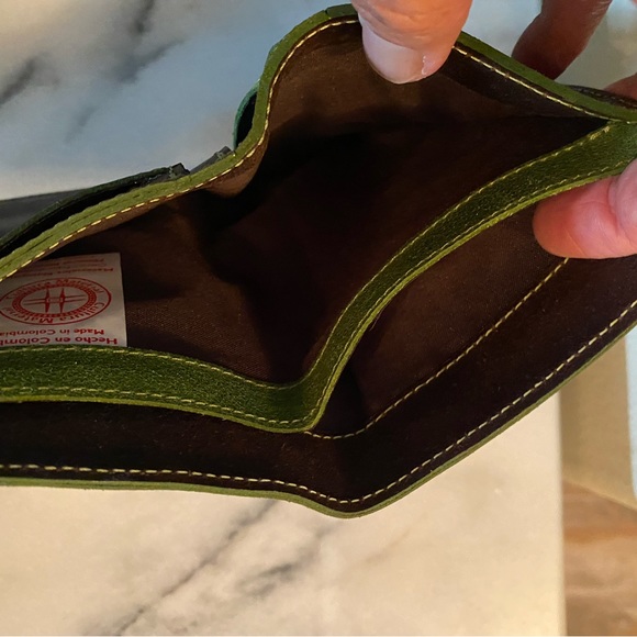 Ladies Wallet - Picture 5 of 5